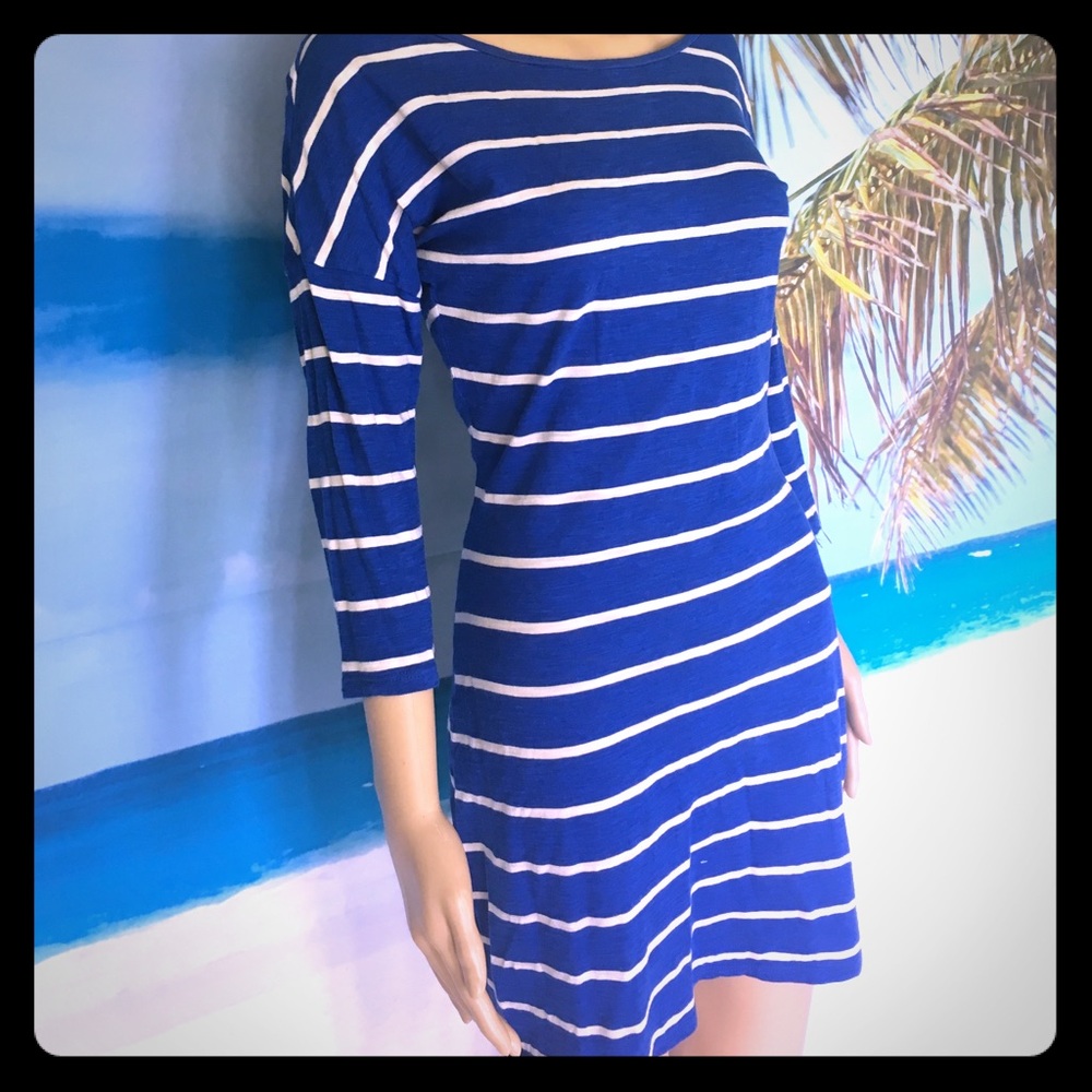 Express blue & white striped dress size Small